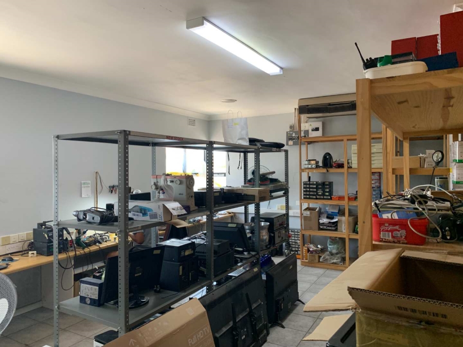 To Let commercial Property for Rent in Boston Western Cape